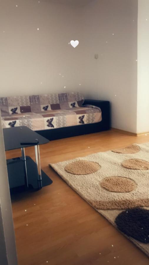 Studio In Regim Hotelier Alba Iulia Exterior photo